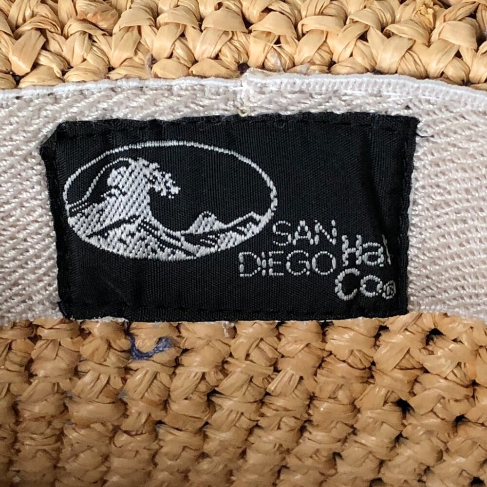 Gorgeous "San Diego Hat Company" Kettle Brim Hat with Tulle and Feather Accent! - Picture 4 of 7